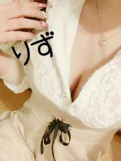 Yt摜1 / 2025N0504() 2044 / 肸(19)